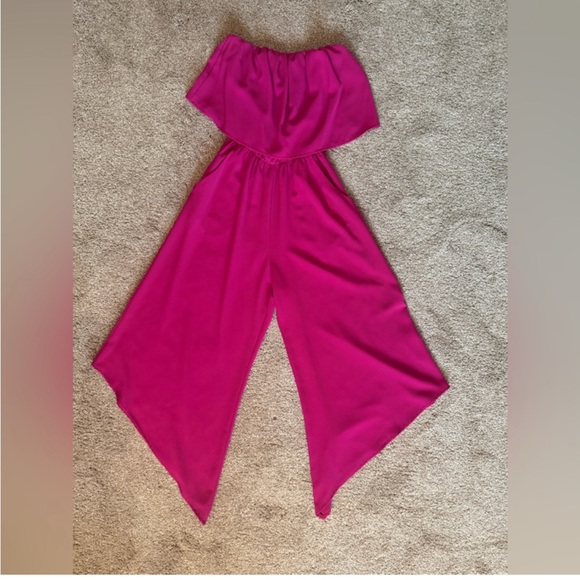 Like new!! Elegant Pink Strapless Jumpsuit - Picture 5 of 5